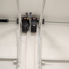 Chain Drive VS. Wall-Mount/Jackshaft Garage Door Openers