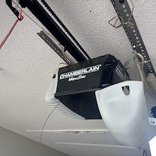 Top-Quality-Garage-Repairs-and-Replacement-in-Ft-Walton-Beach 0